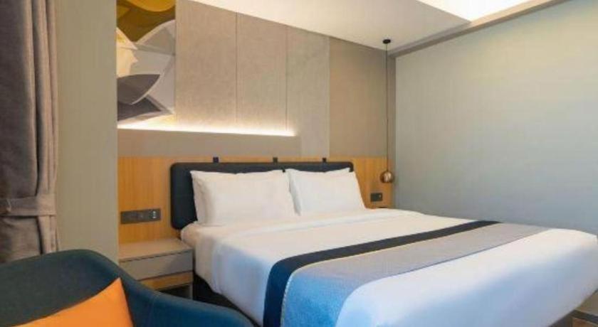 Home Inn Kunming Baita Road 昆明 エクステリア 写真