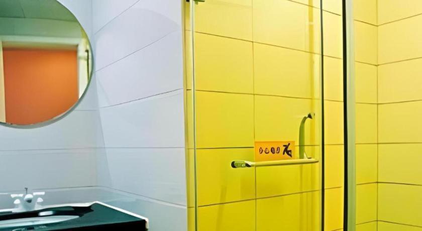 Home Inn Kunming Baita Road 昆明 エクステリア 写真